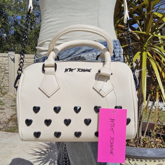 Betsey Johnson Handbags - NWT BONE n BLACK RHINESTONE HEARTS BETSEY JOHNSON CROSSBODY